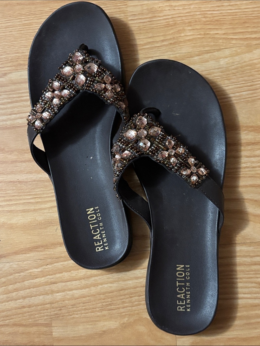 Reaction Kenneth Cole Black Sandals with Blush Crystal Accents